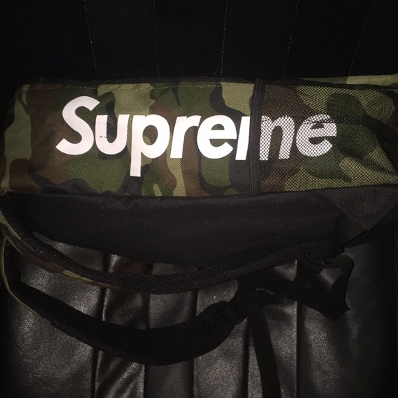 Camo Supreme backpack - Picture 2 of 5